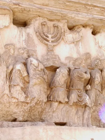 El candelabro del Templo, relieve del Arco de Tito