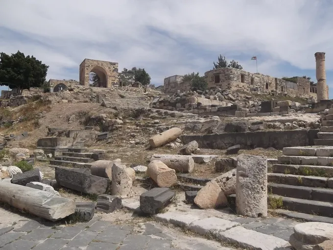 Ruinas romanas de Gadara, tierra de los gerasenos